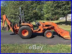 05 Kubota B7800 Tractor 4x4, Hydro, 230 Hr, 30HP, Loader, 60 Mid Mower, Backhoe
