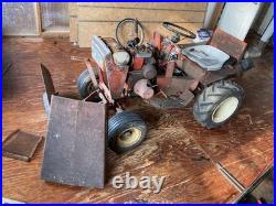 1200 Jacobson Tractor