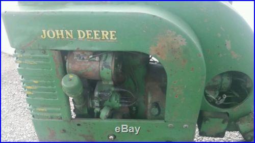 1944 John Deere LA Antique Tractor NO RESERVE good tag