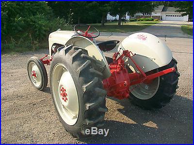 1952 Ford 8N Antique Tractor NO RESERVE Tachometer Completely Rebuilt Farmall