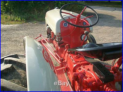 1952 Ford 8N Antique Tractor NO RESERVE Tachometer Completely Rebuilt Farmall