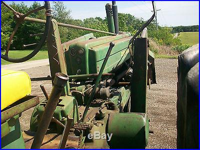 1952 John Deere B Antique Tractor NO RESERVE Loader Three Point Hitch