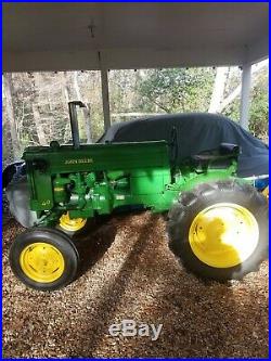1953 John Deere 40S Antique Tractor Fully restored Great Condition