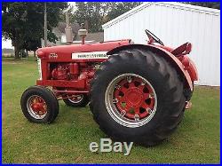 1959 International D450 Wheatland tractor, Fully Restored