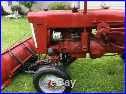 1963 International Harvester 140 Tractor & Hydraulic Snow Plow & Chains