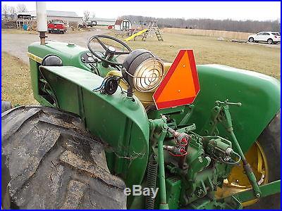 1963 John Deere 2010 row crop utility tractor
