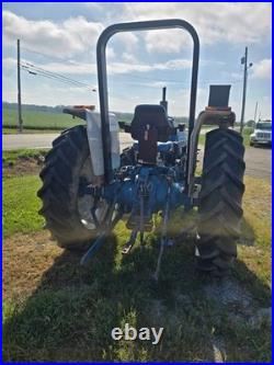 1985 Ford 4610 Tractor 4WD 3,245 hrs. Local Pick Up 1985 Ford 4610 Tractor 4WD 3,245 hrs. Local Pick Up