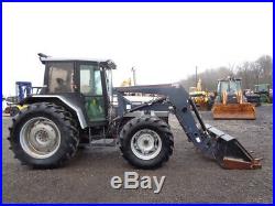 1994 White 6085 Tractor, Cab/Heat/Air, 4WD, Buhler/Allied 695 Loader, 85HP