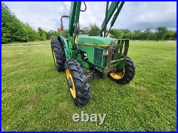 1997 John Deere 5200 4WD see full description