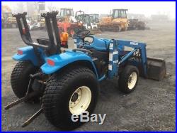 1999 New Holland 1925 4x4 Compact Tractor with Loader NEEDS WORK READ DESCRIPTION