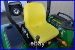 2000 John Deere 4200 MFWD Tractor with Hydrostat Drive. Loader Ready! 964 Hrs