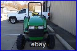 2000 John Deere 4200 MFWD Tractor with Hydrostat Drive. Loader Ready! 964 Hrs