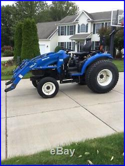 2003 New Holland Boomer TC35D Tractor 4X4 Hydrostatic with 16LA loader