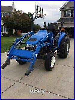 2003 New Holland Boomer TC35D Tractor 4X4 Hydrostatic with 16LA loader
