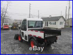 2004 Bobcat 5600 Toolcat 4x4 Utility Vehicle with Cab & Loader