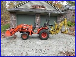 2004 Kubota B7510 Tractor 4WD with loader and Kelley B10 backhoe attachment
