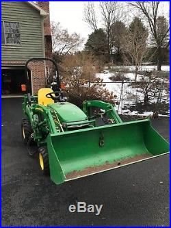 2006 John Deere 2305 4x4 with Loader and Mid-mount Mower