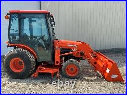 2006 KUBOTA B3030 TRACTOR With LOADER, CAB, 4X4, 540 PTO, PRE-EMISSIONS, 438 HOURS
