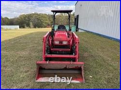 2008 Mahindra 2015 Tractor with Loader