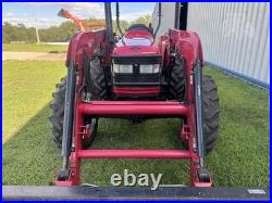 2010 Mahindra 5530 Tractor with Loader