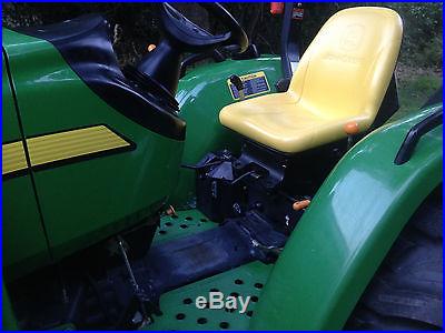 2011 4X4 John Deere Tractor 4105 with 300CX Quick Hitch Loader and ballast box