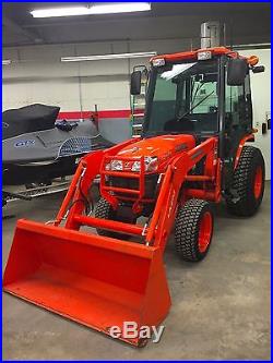 2011 Kubota B3030 4WD Tractor with Front Loader and Cab