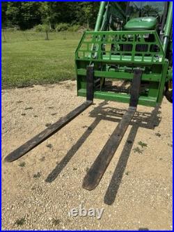 2012 John Deere 5083E Cab Loader 4x4