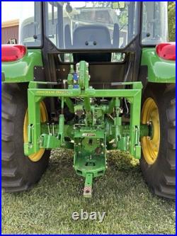 2012 John Deere 5083E Cab Loader 4x4