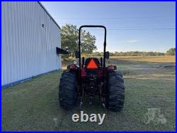 2012 Mahindra 4035 Tractor with Loader