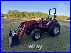 2012 Mahindra 4035 Tractor with Loader
