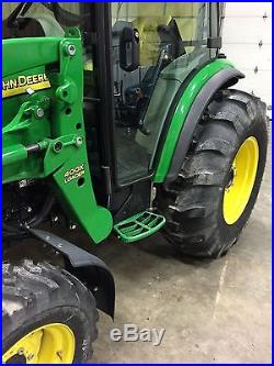 2013 John Deere 4720 Compact Utility Tractor, Like New, 25 hours, 4wd, Hydro