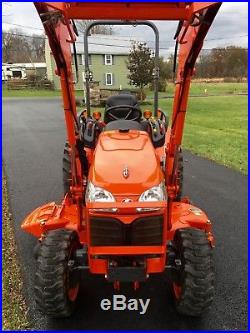 2013 Kubota B3200 Tractor, 32 HP, 4x4, Hydro, 90 Hrs, LA504 Loader 60 Mid Mower