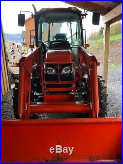 2013 Kubota M7040 Tractor With Loader Cab Heat/AC 4X4 70HP 616 Hrs VERY CLEAN