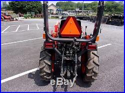 2014 KUBOTA B2320 4X4 COMPACT TRACTOR With LOADER Only 34 HOURS