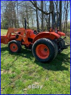 2014 Kubota M6060D 4x4 tractor with new loader and bucket