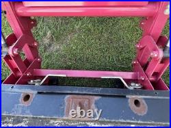 2014 Mahindra 6110 Cab Tractor with Loader