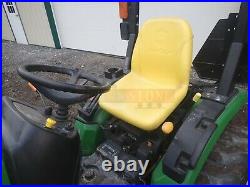 2015 JOHN DEERE 2025R TRACTOR With LOADER, 4X4, 3 PT, 540 PTO, HYDRO, 295 HRS