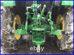 2015 JOHN DEERE 5085E TRACTOR With LOADER, CAB, 4X4, 3 PT, 540 PTO, HEAT AC, 85 HP