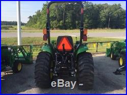 2016 John Deere 3038E Tractor Loaders
