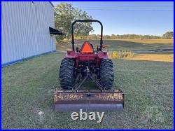 2017 Mahindra 1526 Tractor with Loader