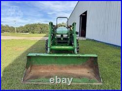 2018 JOHN DEERE 5100M open station with loader