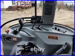 2018 Mahindra 8090 PST Cab Tractor
