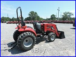 2019 Mahindra 1533 Tractor & Loader! 4x4 Only 103 Hours