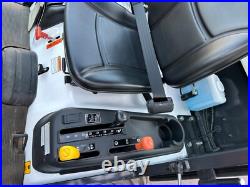 2023-24 Bobcat CT1021, HEATED CAB, ROAD PACKAGE, BRAND NEW FINISH MOVER, REAR BL