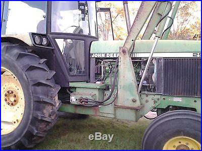 2955 John Deere Farm Tractor
