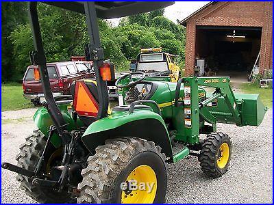 4200 john deere tractor with loader like new only 31.9 hr
