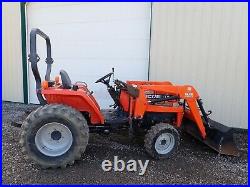 AGCO ST35 COMPACT TRACTOR WithLOADER, 4X4, 518 HOURS, 33 HP, POWER SHUTTLE, 540 PTO