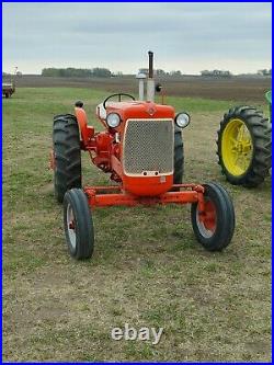Allis Chalmers Tractor D17