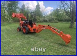 Barely Used (25hrs) kubota LX2610su