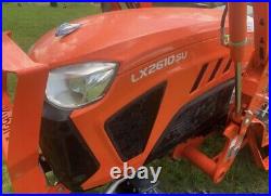 Barely Used (25hrs) kubota LX2610su